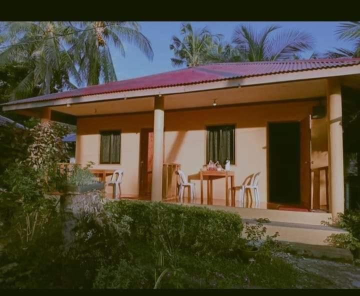 Gold Star Inn Siquijor Eksteriør billede